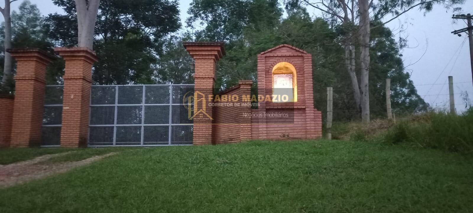 Sítio, 6 quartos, 1 m² - Foto 2