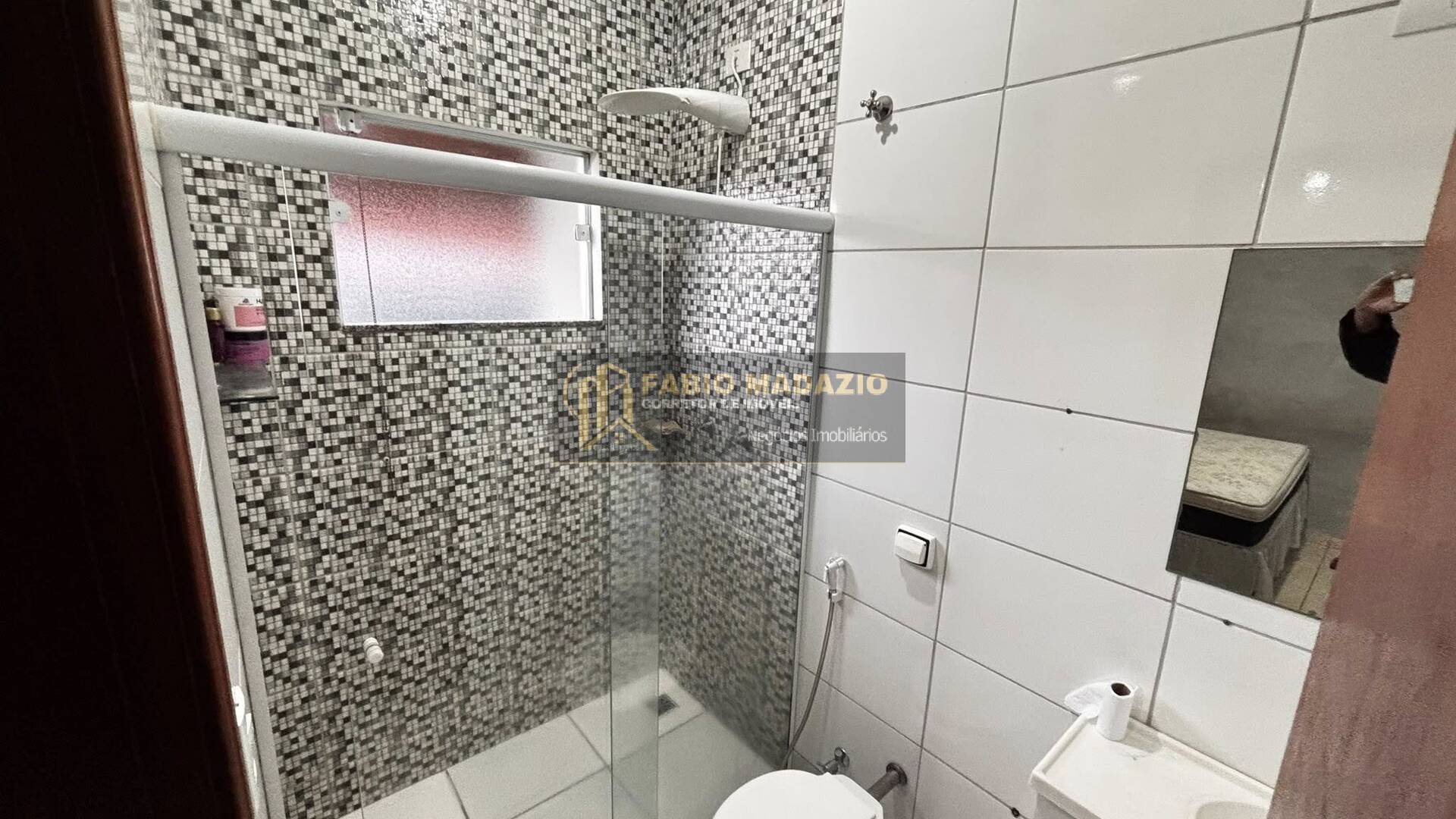 Casa à venda com 2 quartos, 110m² - Foto 6