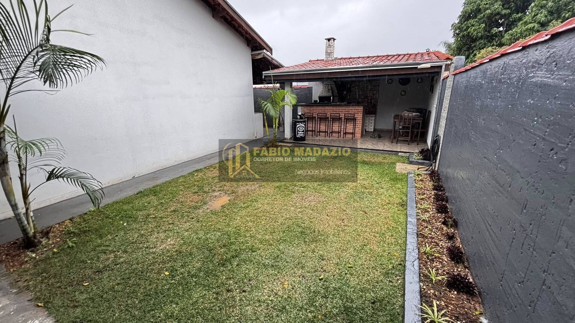 Casa à venda com 2 quartos, 110m² - Foto 16