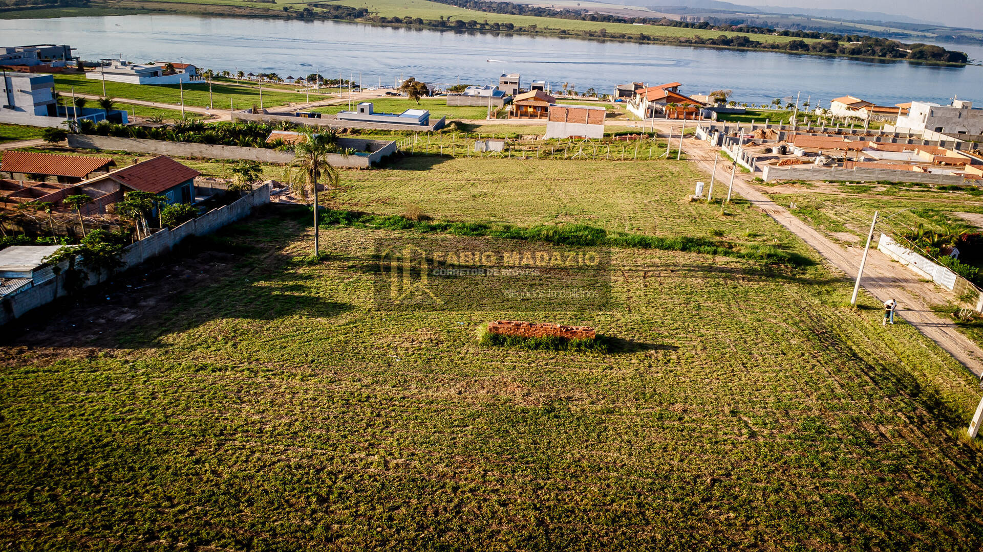 Terreno à venda, 1000m² - Foto 3