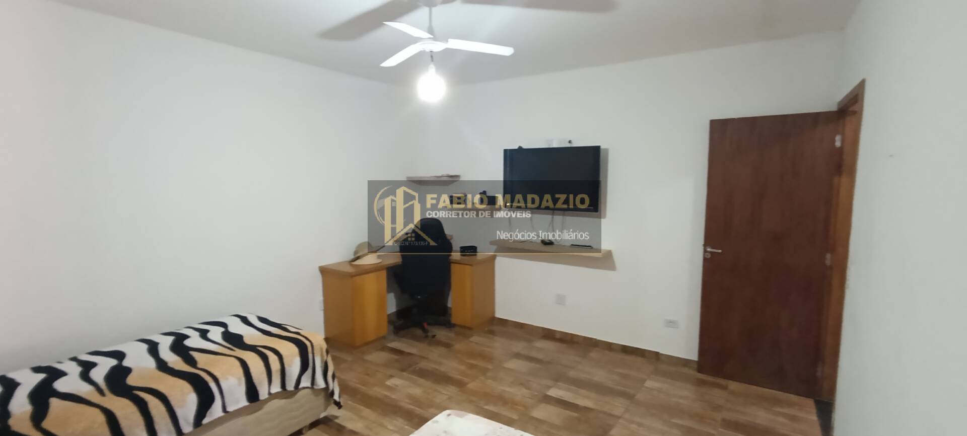 Chácara à venda com 5 quartos, 350m² - Foto 12