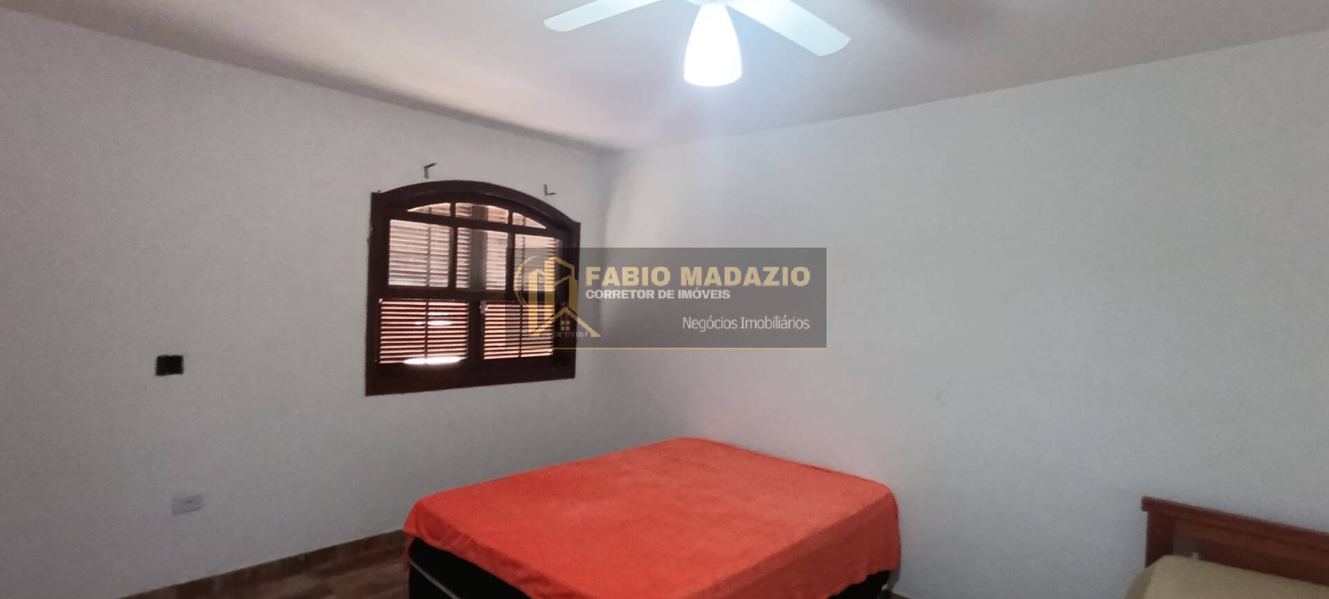 Chácara à venda com 5 quartos, 350m² - Foto 16