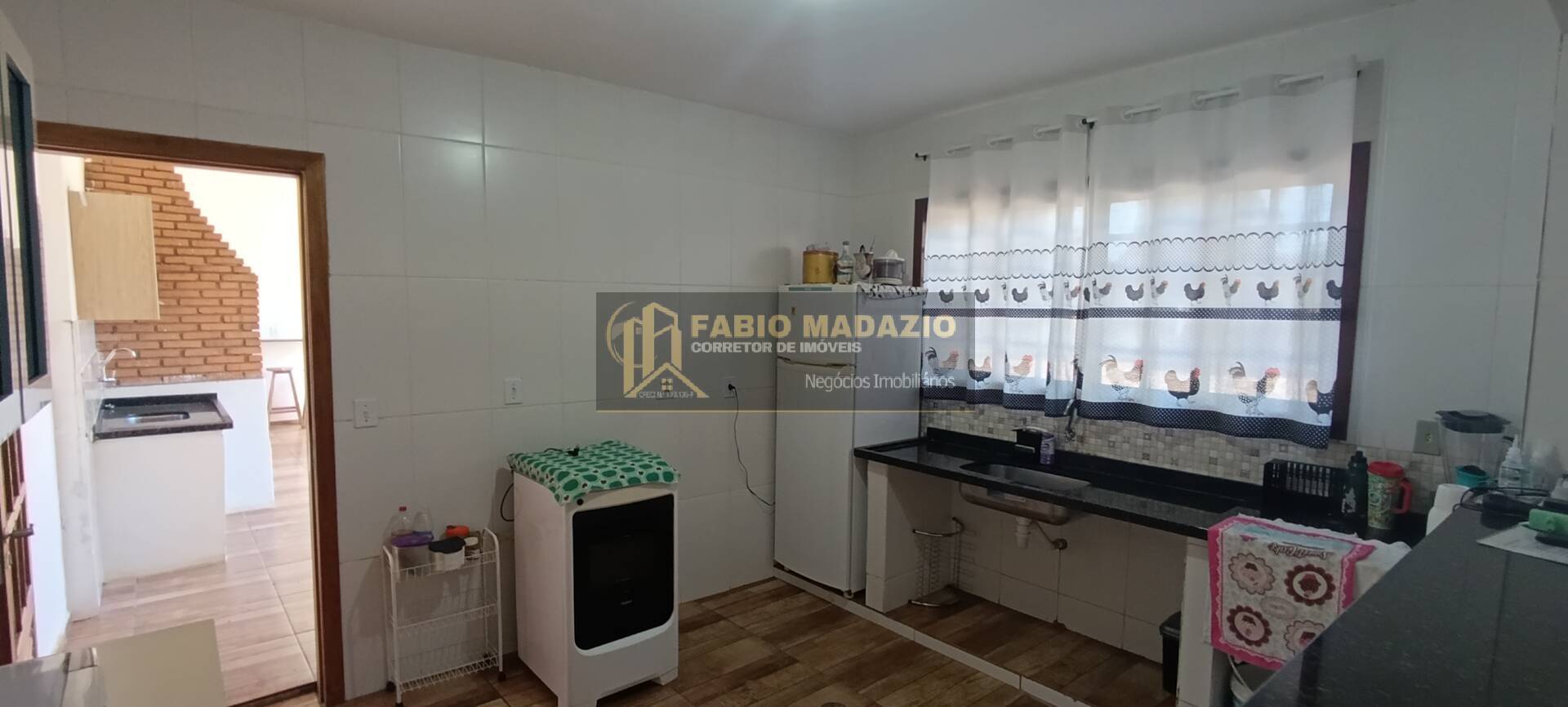 Chácara à venda com 5 quartos, 350m² - Foto 23