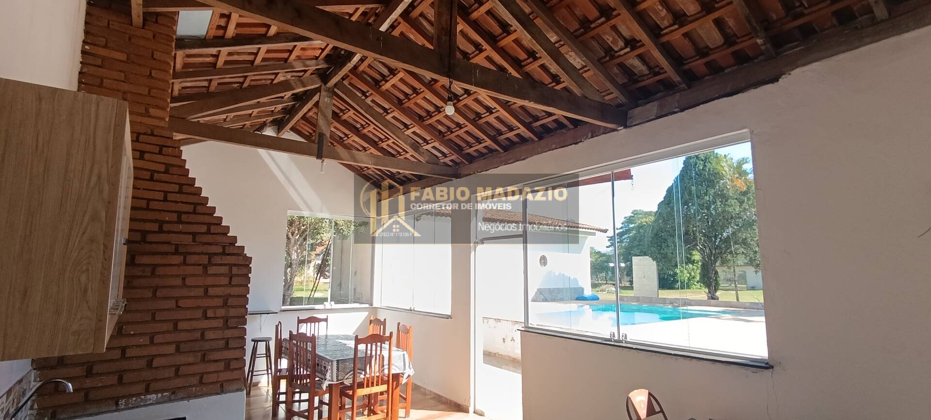 Chácara à venda com 5 quartos, 350m² - Foto 26