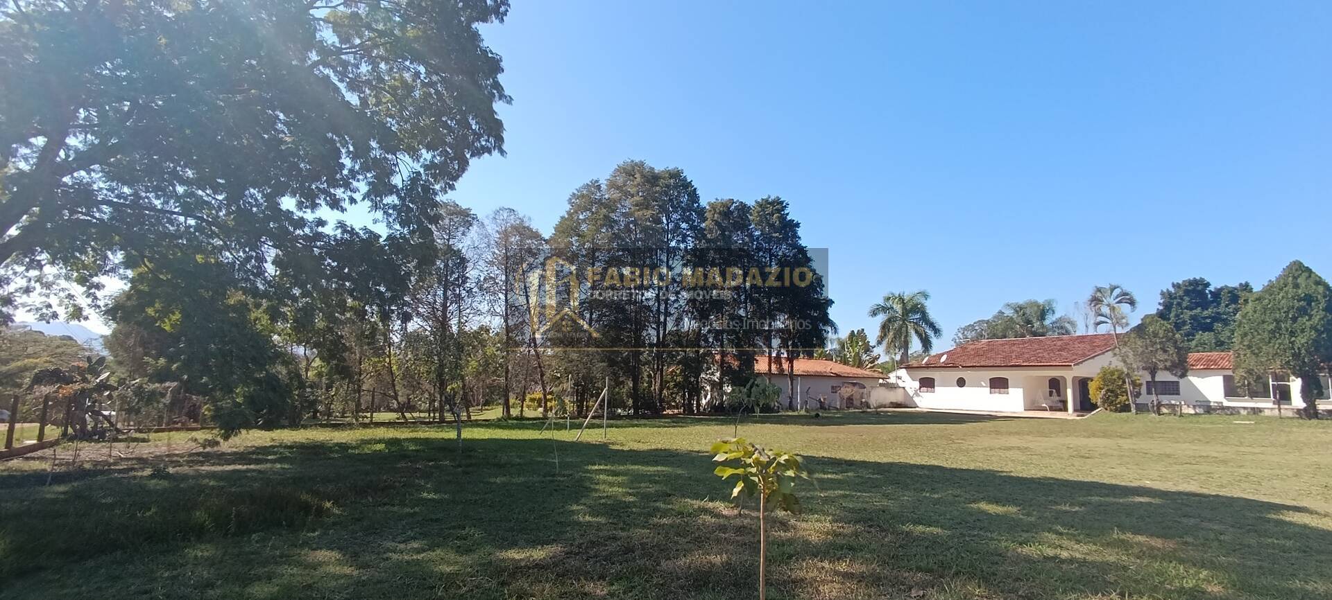 Chácara à venda com 5 quartos, 350m² - Foto 41