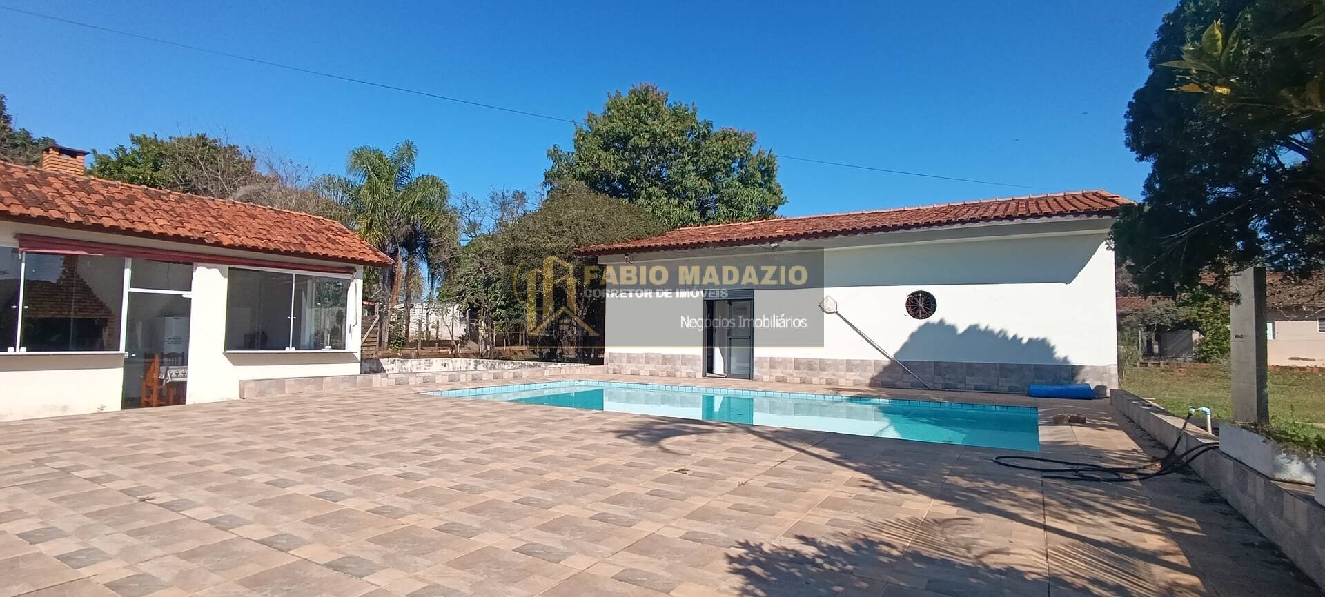 Chácara à venda com 5 quartos, 350m² - Foto 33