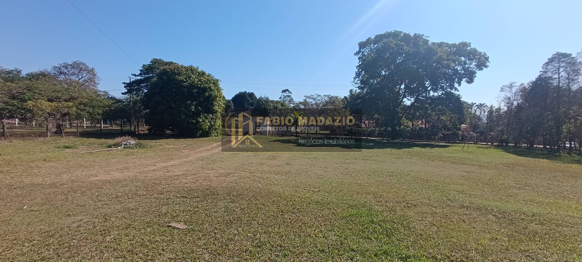 Chácara à venda com 5 quartos, 350m² - Foto 52