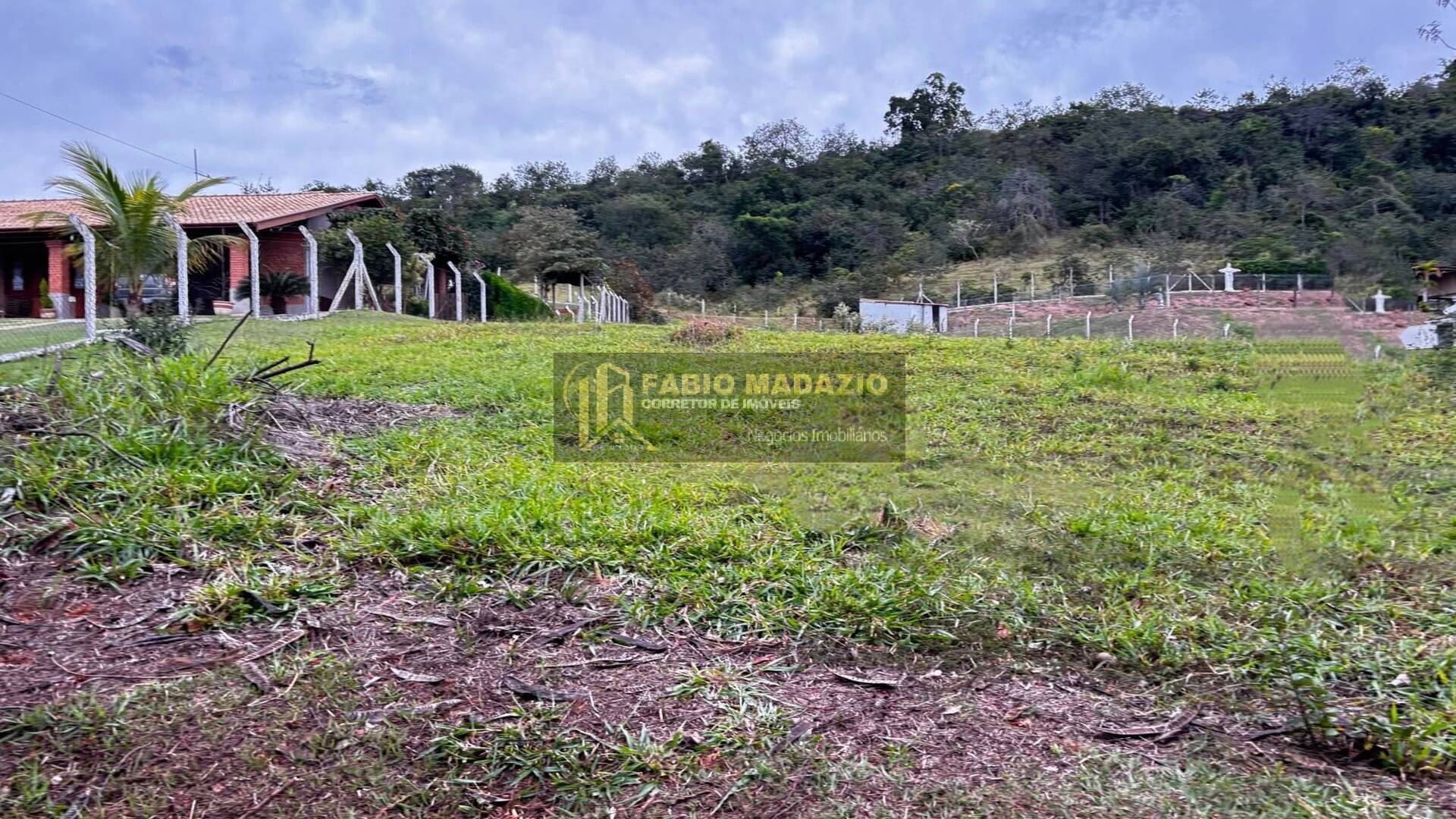 Terreno, 1427 m² - Foto 2