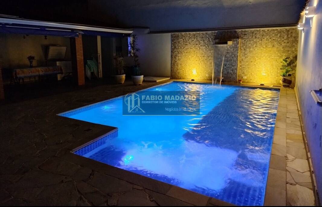 Casa, 3 quartos, 275 m² - Foto 34