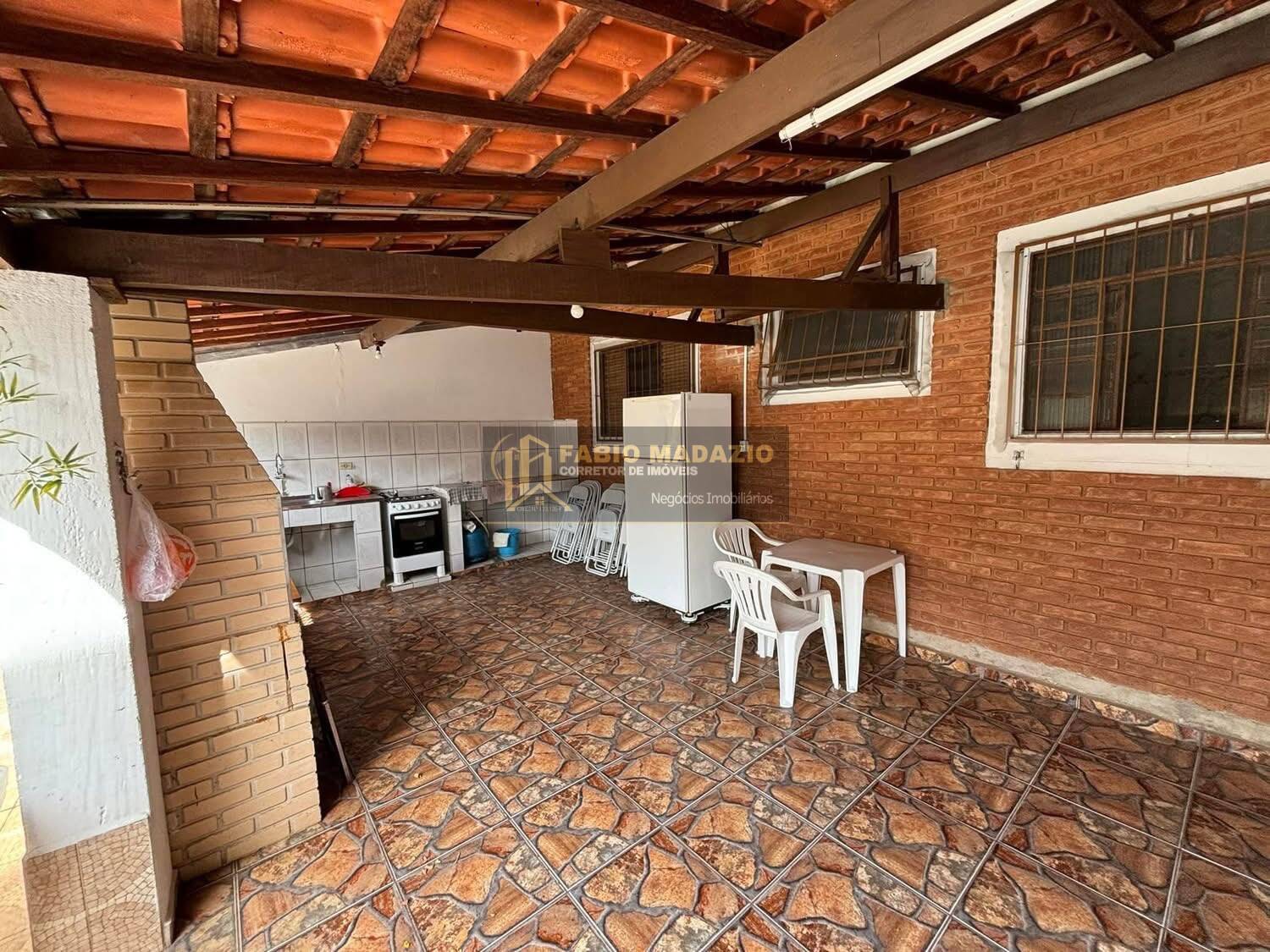 Casa à venda com 1 quarto, 90m² - Foto 5