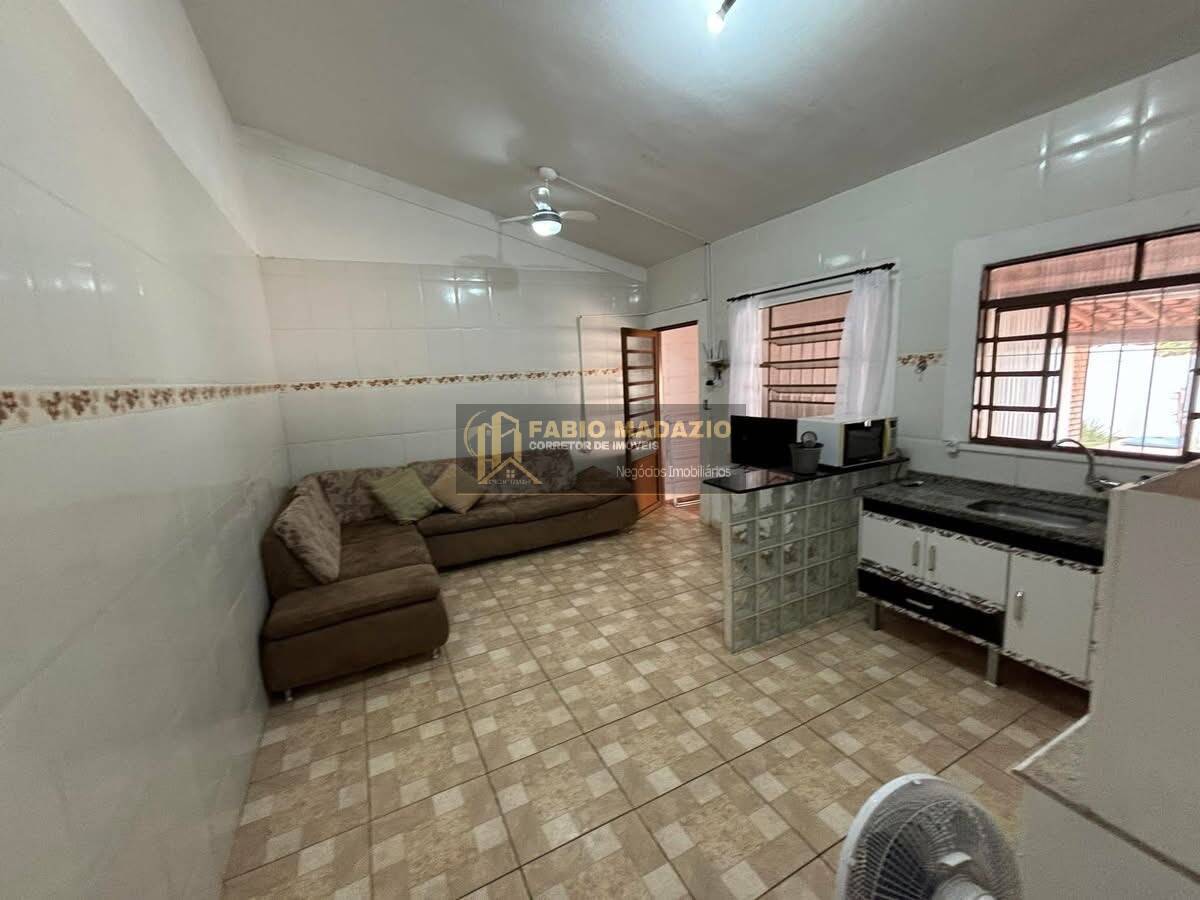 Casa à venda com 1 quarto, 90m² - Foto 13