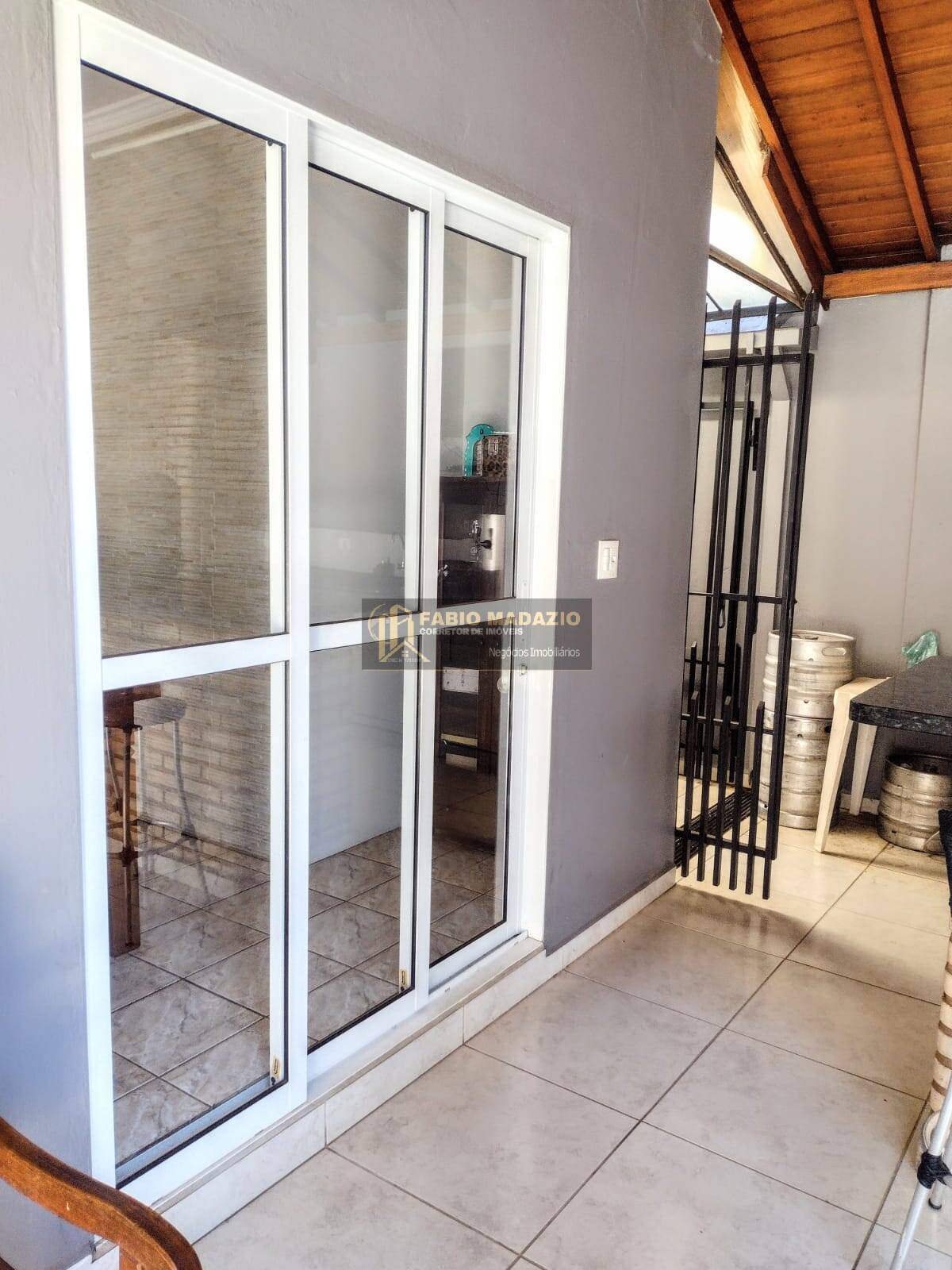 Casa, 3 quartos, 270 m² - Foto 19