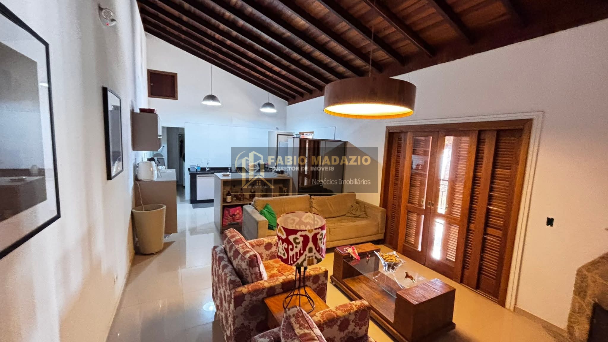 Chácara, 3 quartos, 1050 m² - Foto 1