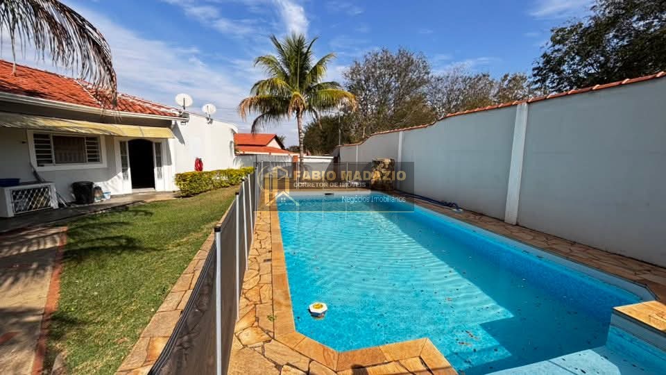 Casa, 3 quartos, 172 m² - Foto 1