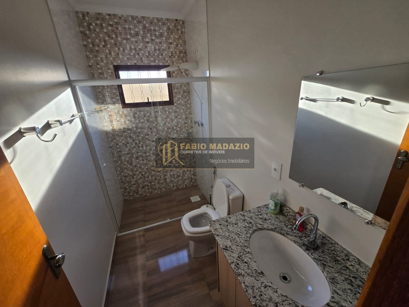 Casa, 3 quartos, 250 m² - Foto 17