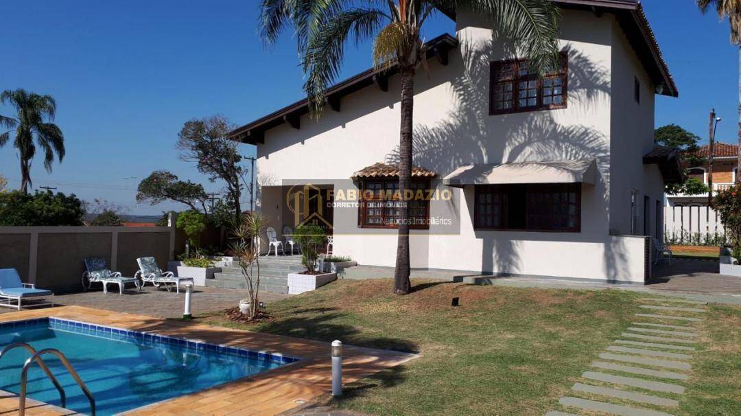 Casa, 3 quartos, 178 m² - Foto 1