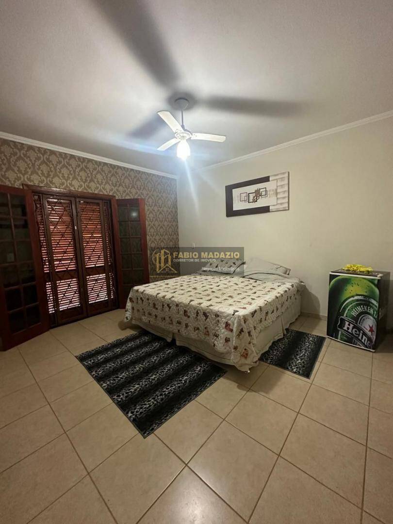 Chácara, 3 quartos, 1024 m² - Foto 18