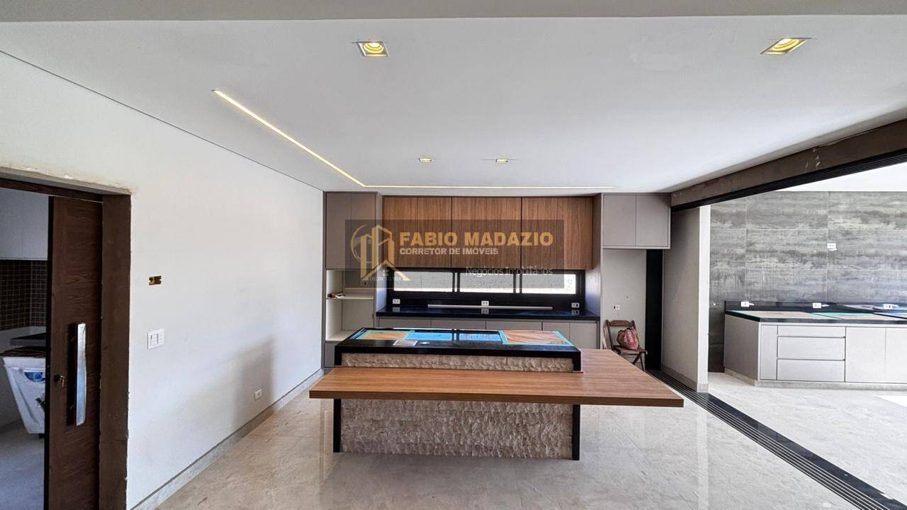 Casa, 3 quartos, 240 m² - Foto 2