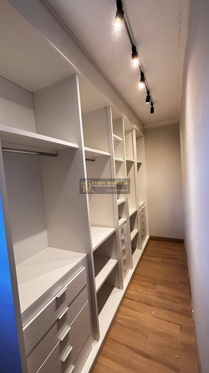 Casa, 3 quartos, 240 m² - Foto 18