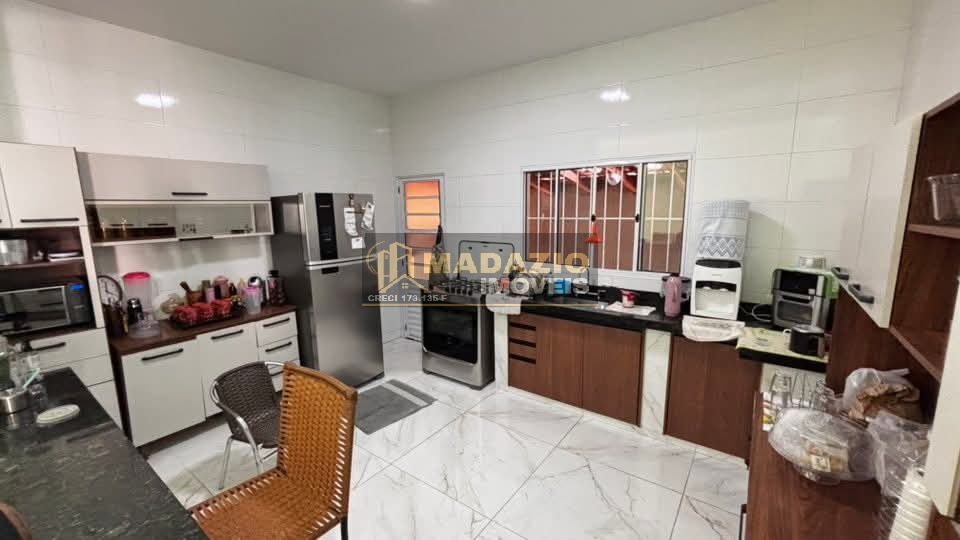 Casa, 3 quartos, 240 m² - Foto 15
