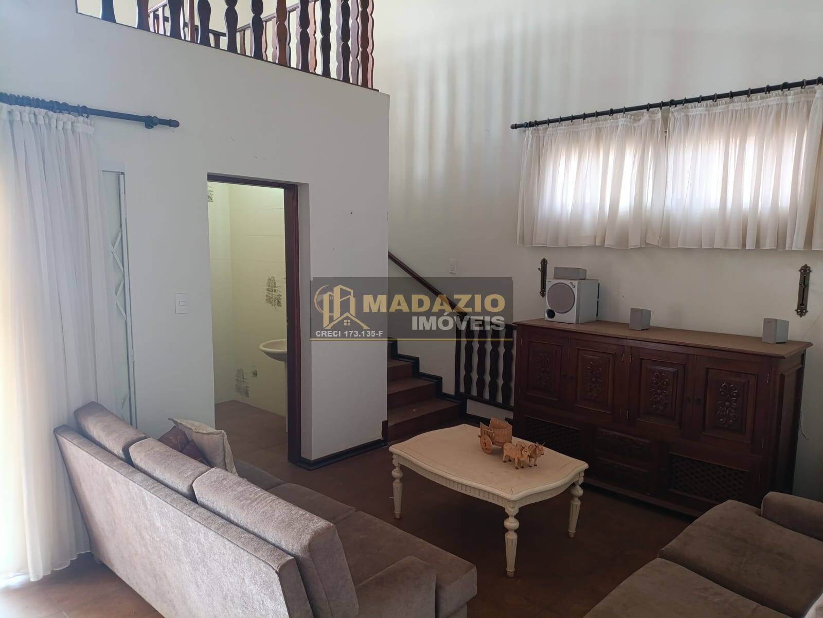 Casa, 3 quartos, 247 m² - Foto 2