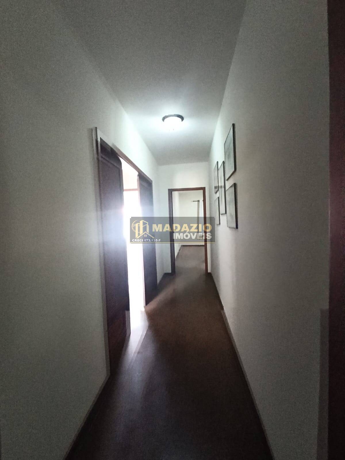 Casa, 3 quartos, 247 m² - Foto 24