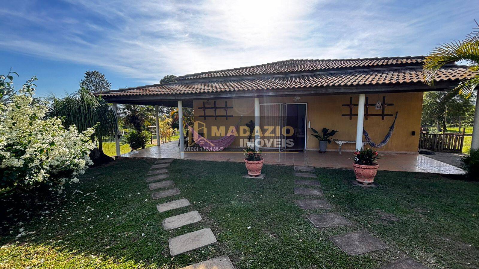 Chácara, 4 quartos, 5726 m² - Foto 1