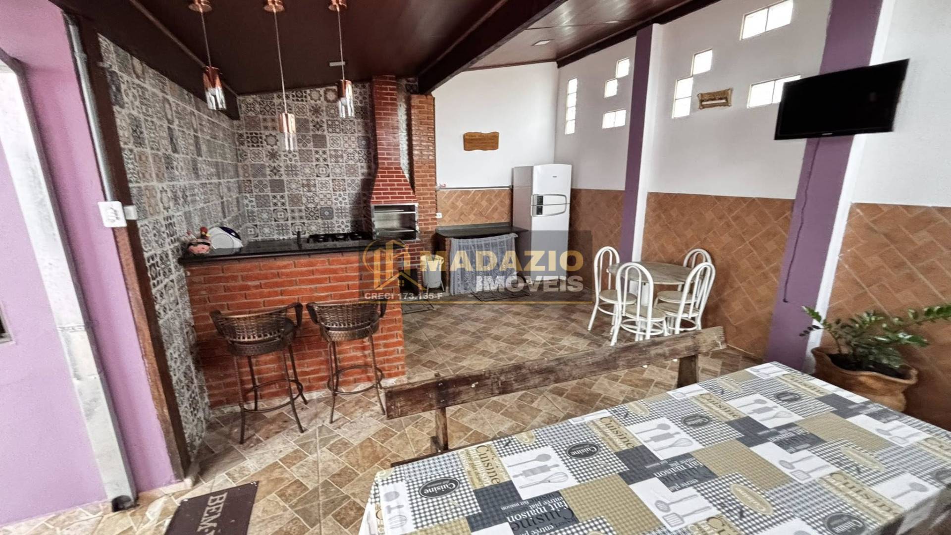 Casa, 5 quartos, 182 m² - Foto 2