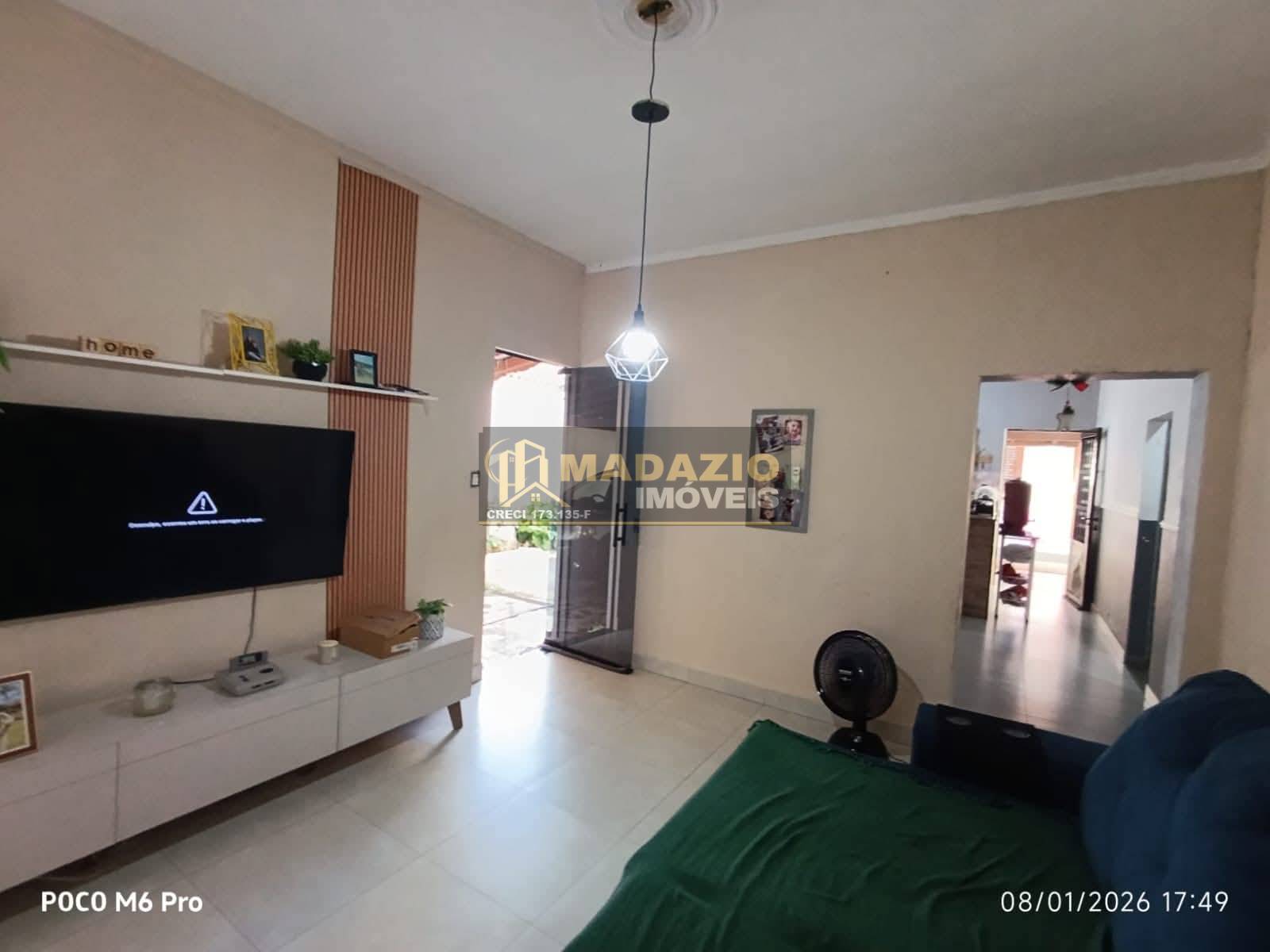 Casa, 3 quartos, 141 m² - Foto 1