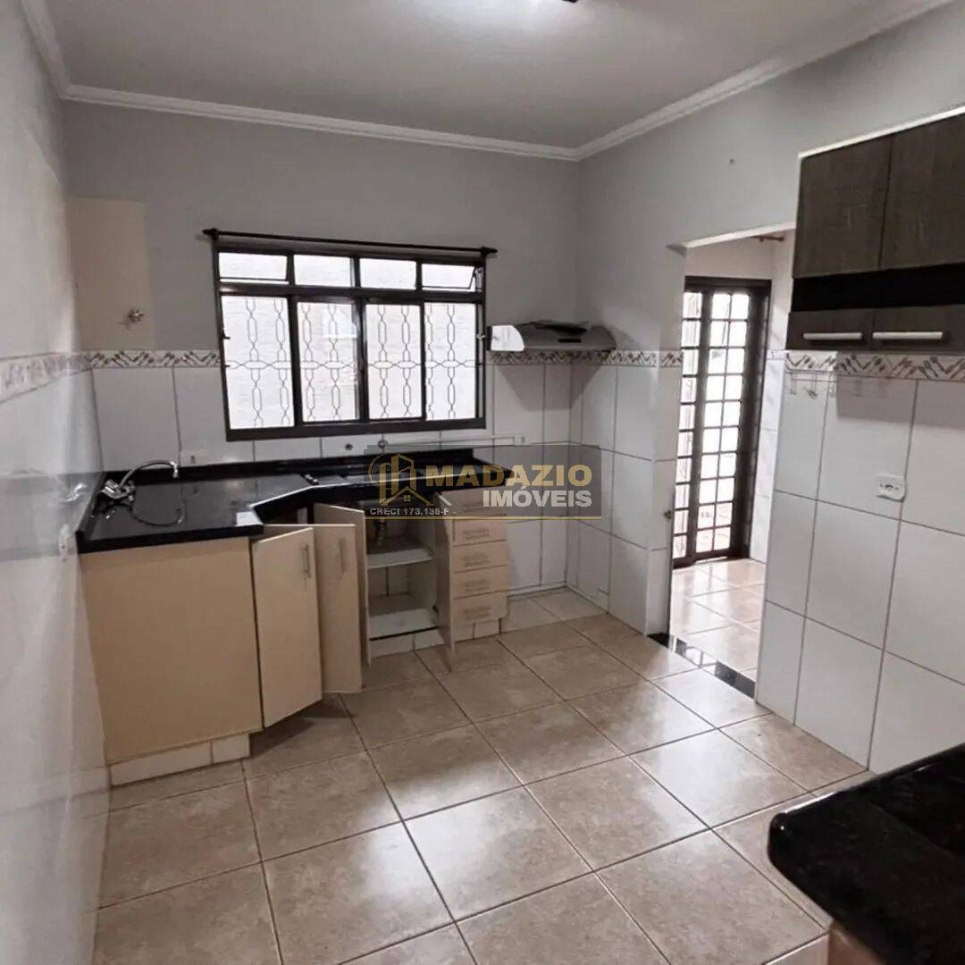 Casa, 3 quartos, 150 m² - Foto 2