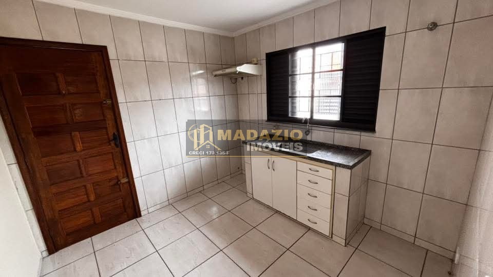 Casa, 2 quartos, 233 m² - Foto 11