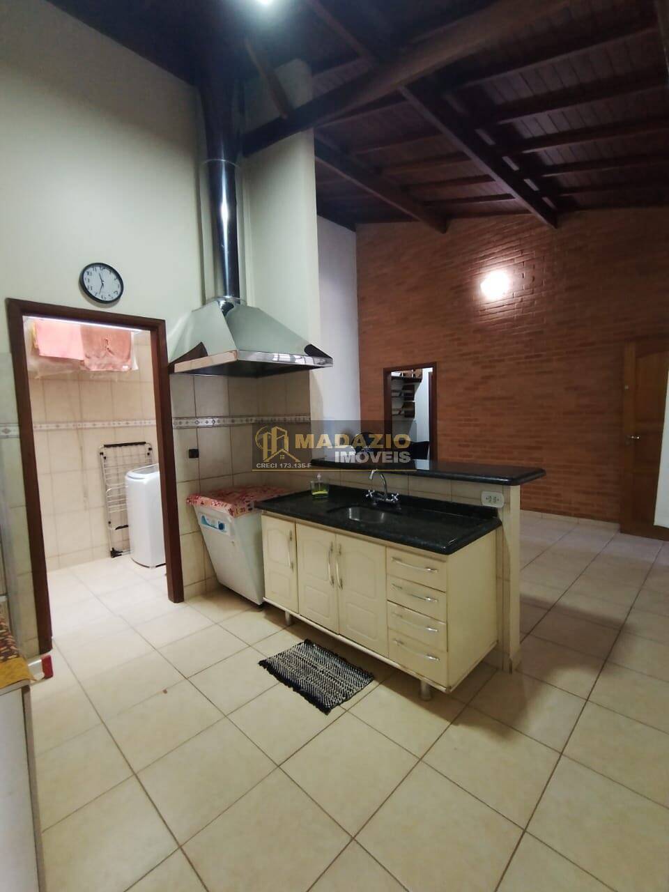 Casa, 1 quarto, 215 m² - Foto 3