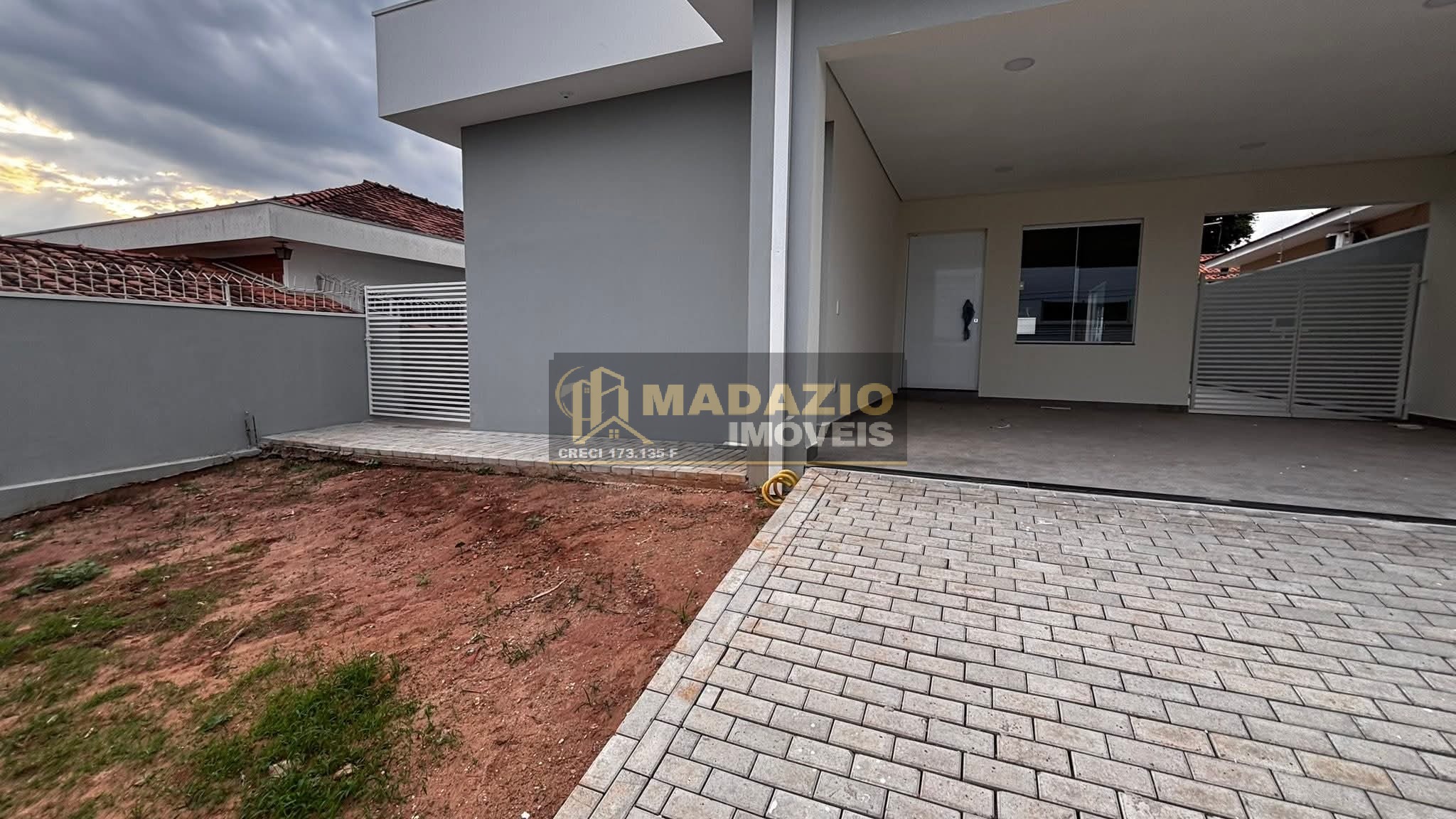 Casa, 3 quartos, 200 m² - Foto 1