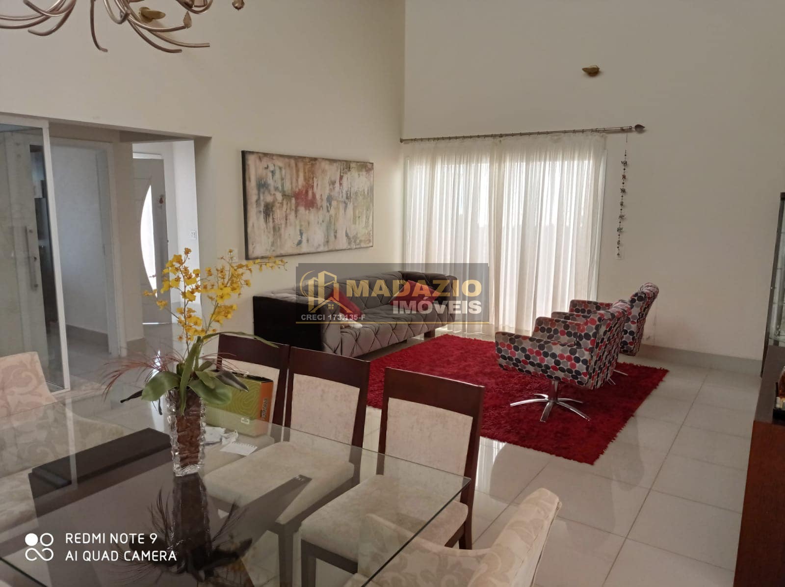 Casa, 3 quartos, 270 m² - Foto 1