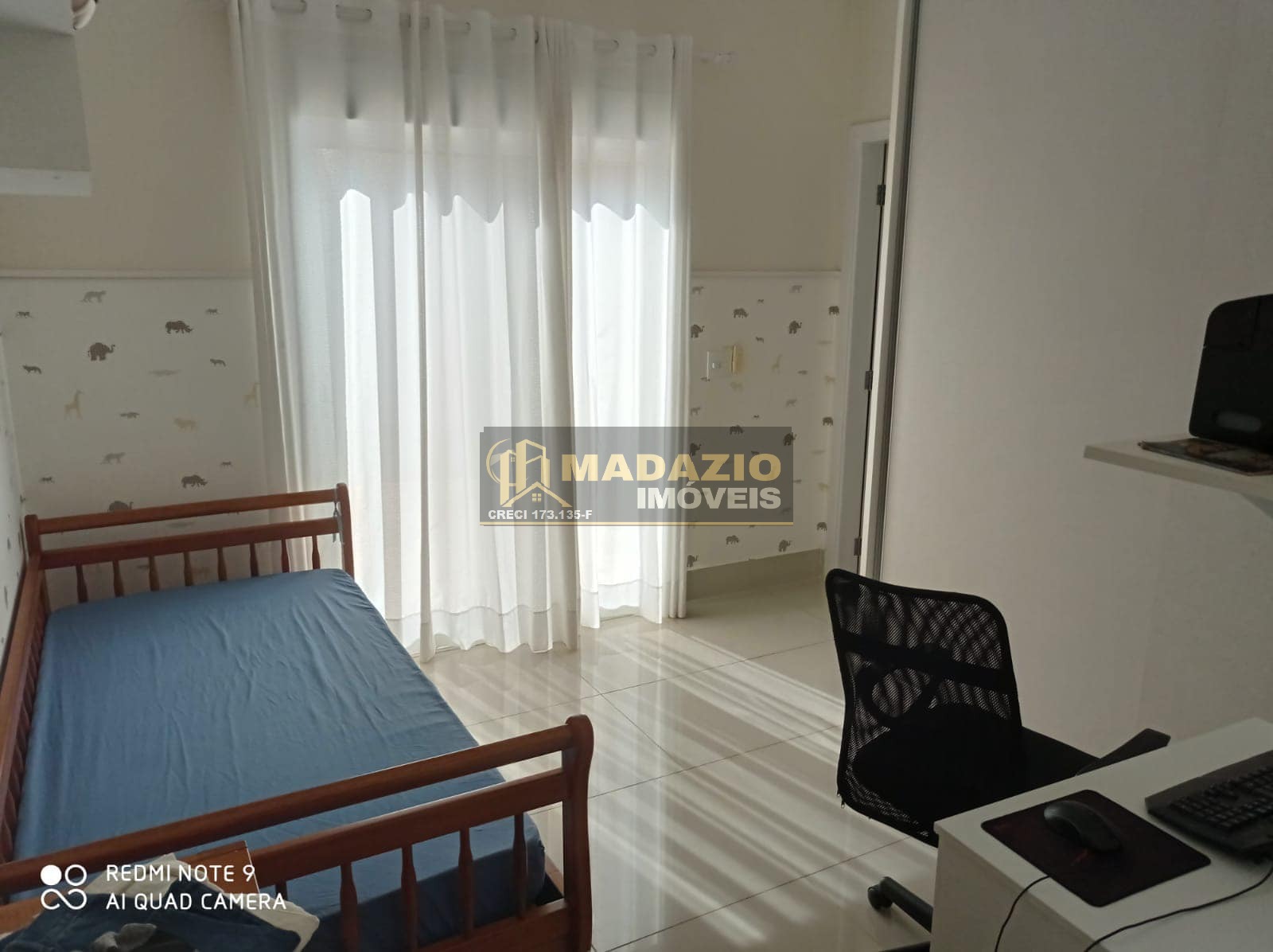 Casa, 3 quartos, 270 m² - Foto 17