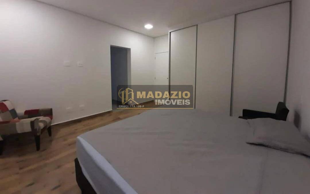 Casa, 3 quartos, 248 m² - Foto 12